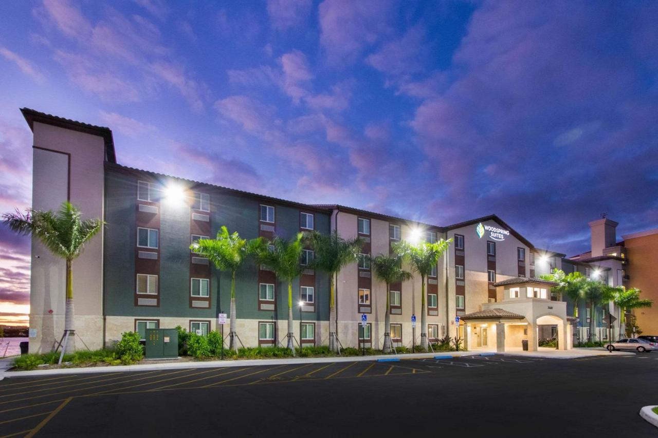 Woodspring Suites Miramar Zewnętrze zdjęcie